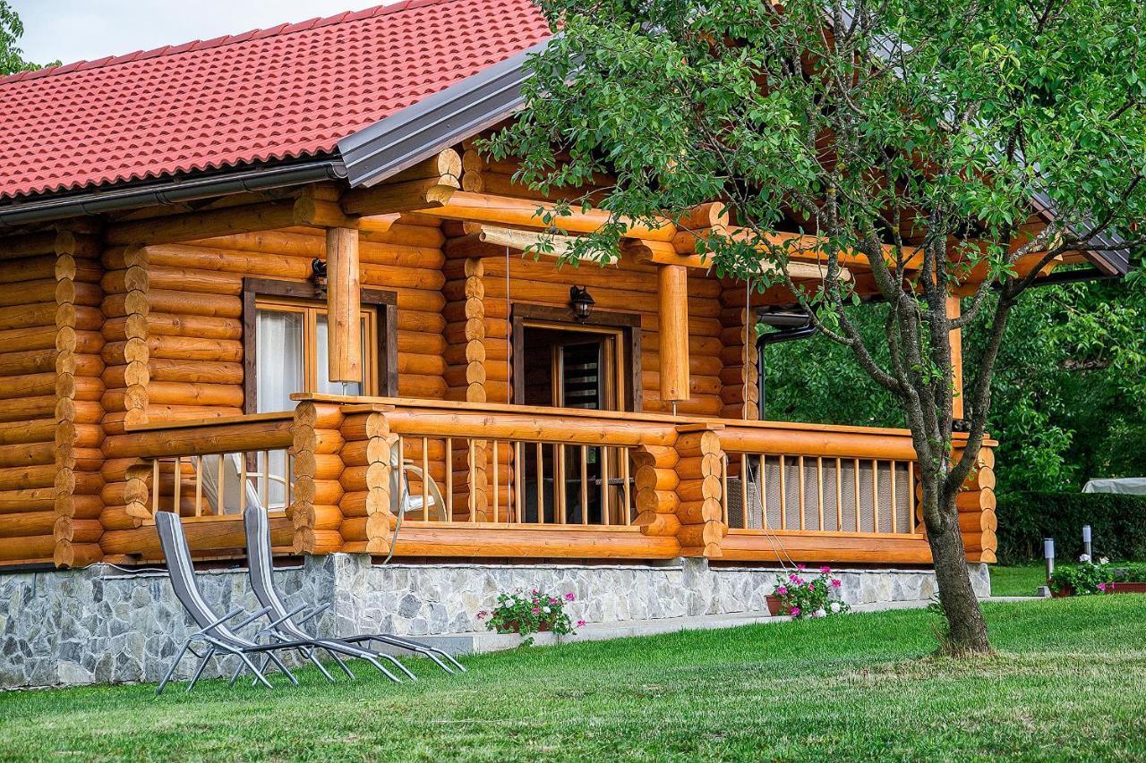 Country Lodge Vukovic Rakovica Eksteriør bilde