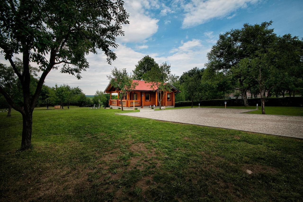 Country Lodge Vukovic Rakovica Eksteriør bilde