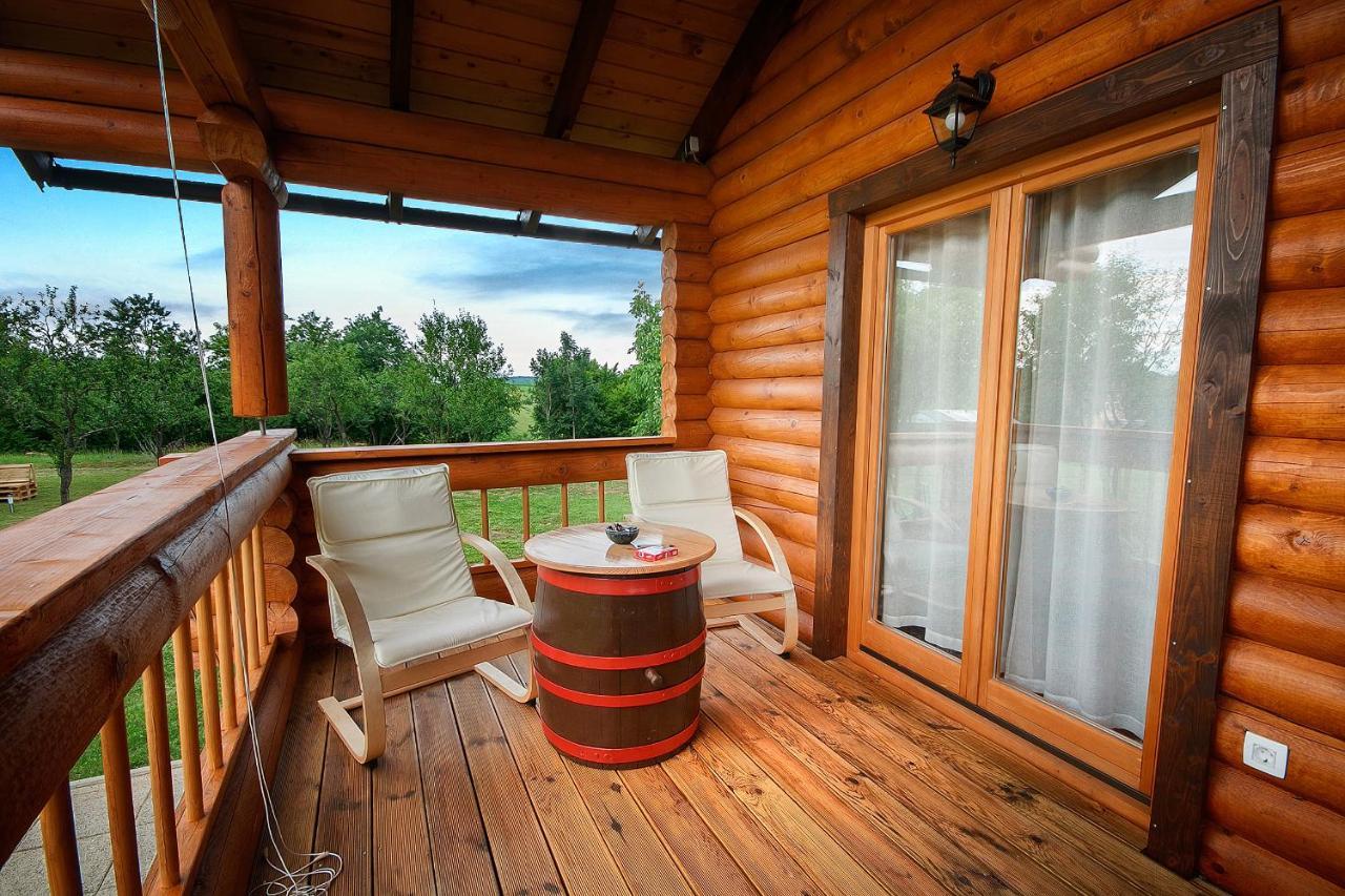Country Lodge Vukovic Rakovica Eksteriør bilde