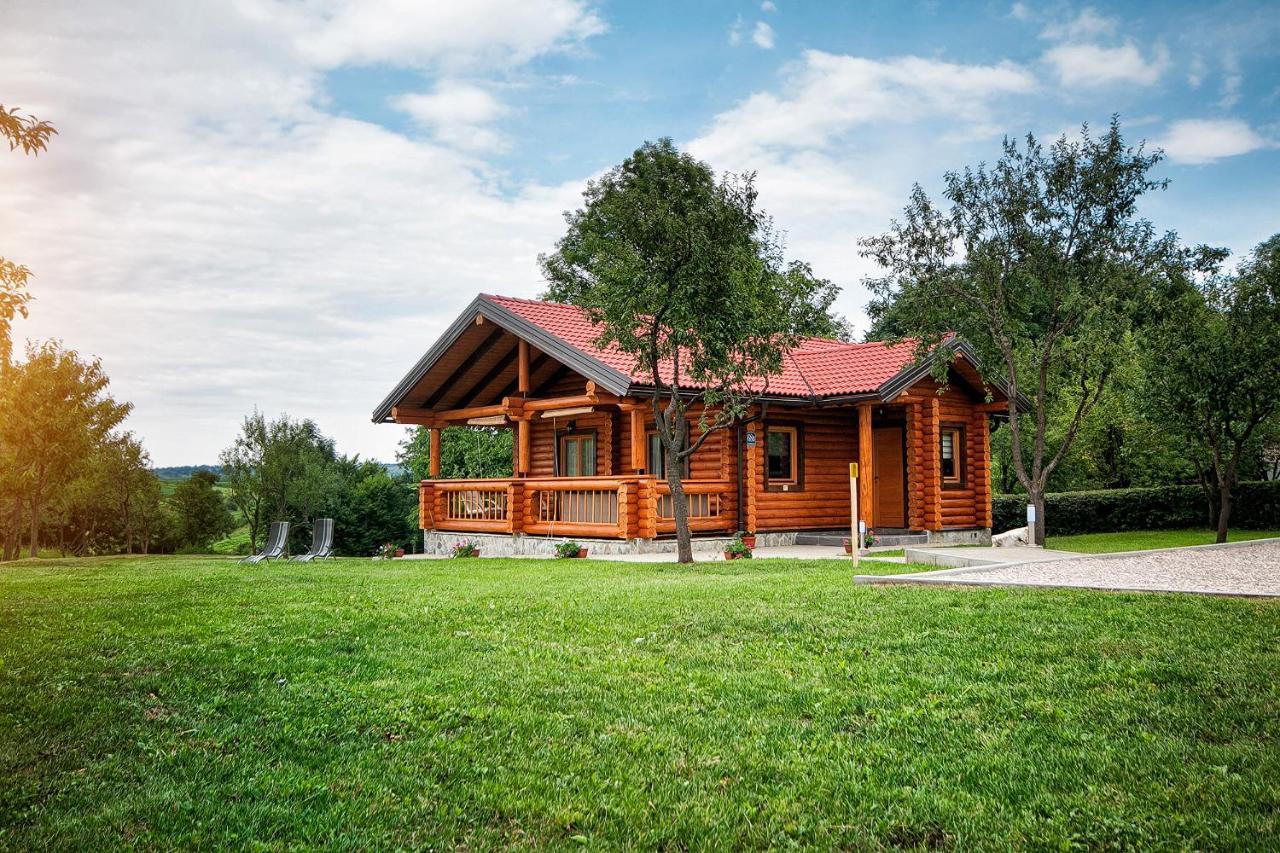 Country Lodge Vukovic Rakovica Eksteriør bilde